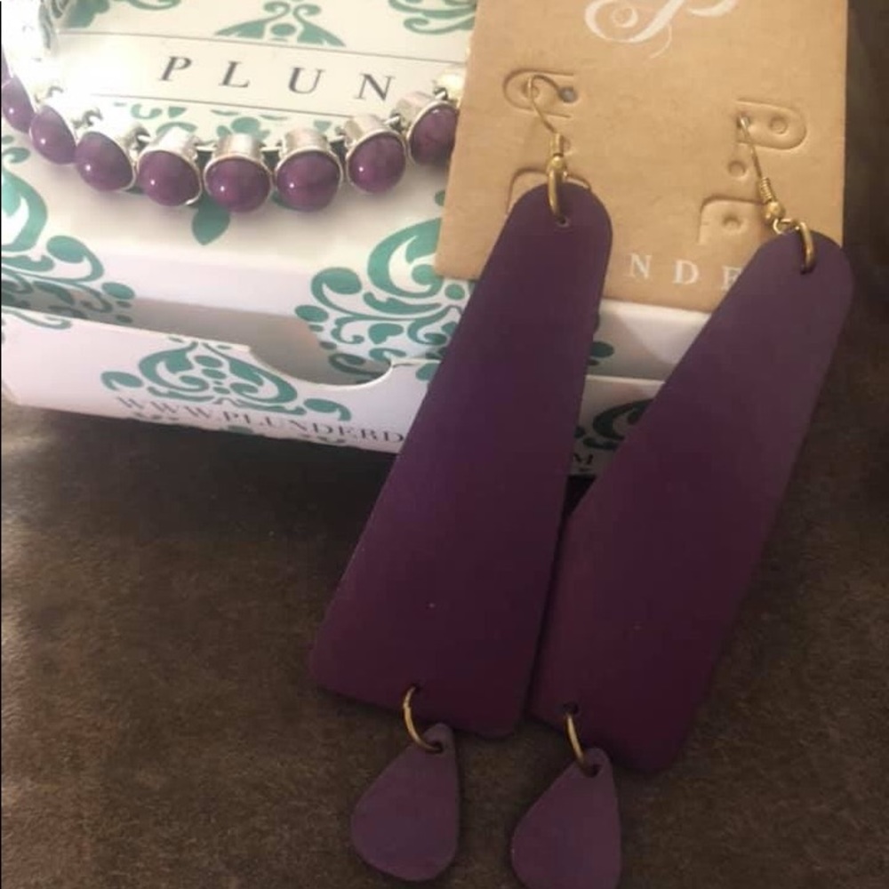 Plunder jewelry